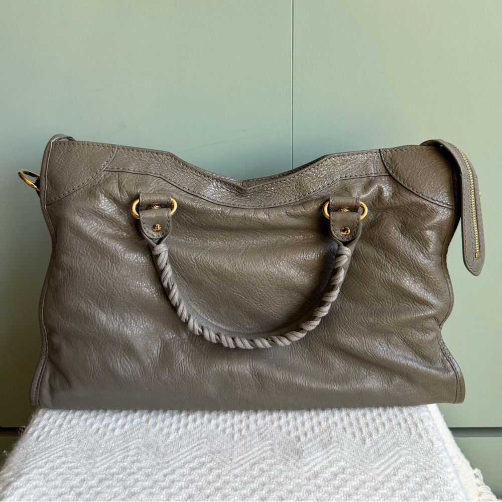 Balenciaga Giant 12 City Bag, Beige Liege Lambskin w/ Gold Hardware, EUC - Picture 5 of 16
